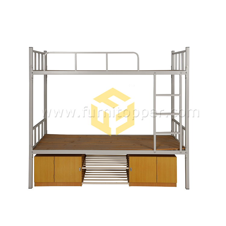 钢制双人双层床与木柜